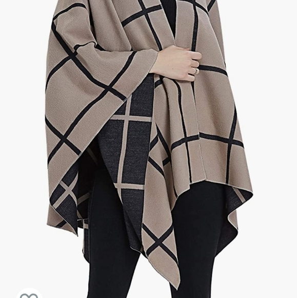 NWT Moss Rose Shawl Wrap Poncho Cardigan Sweater - Picture 3 of 5